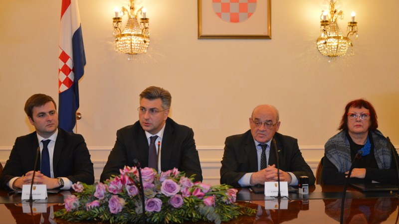 Predsjednik Vlade Plenković: Povećanje mirovina našim umirovljenicima jedan je od glavnih ciljeva Vlade 